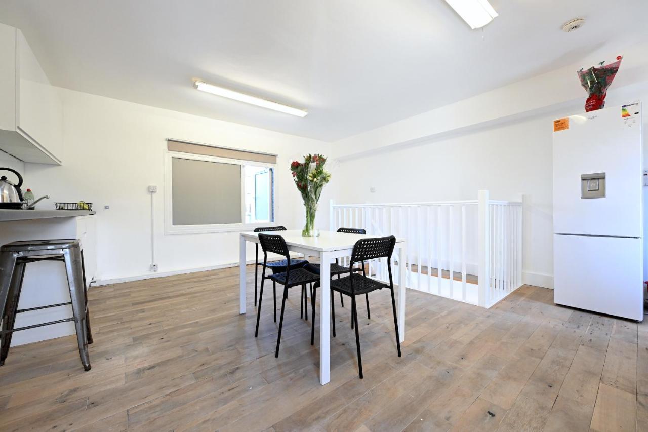 Fabulous Duplex Apartment In Dalston Junction Londra Esterno foto